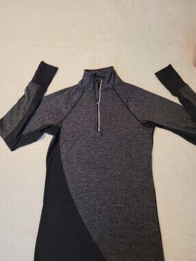 Rabbit EZ Zip Long Sleeve Running Shirt Black Gray , Size Sm 1/4 Zip Lightweight